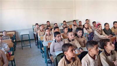 انتظام جميع مدارس البحيرة واستقبال أكثر من مليون و650 ألف طالب وطالبة  