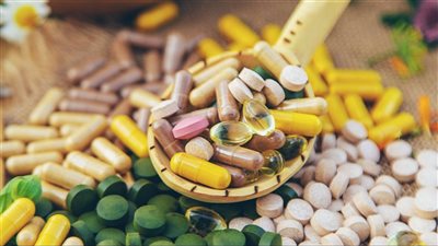 محمد أنور: الصناعة المحلية تنمو بثبات.. و75% من المواد الخام مستوردة