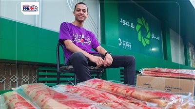  الكلية صباحًا والفريسكا ليلًا.. قصة كفاح شاب من المنيا: الإيد الشقيانة كسبانة