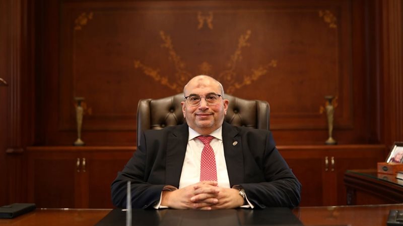 أشرف عبد الغني