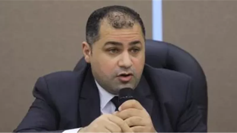 الدكتور حسن هجرس