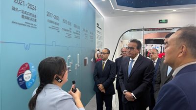 وزير الصحة يزور مصنع «Runyes» في الصين لبحث توطين صناعة معدات طب الأسنان