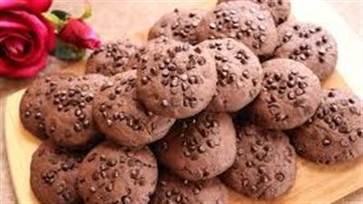 طريقة عمل كوكيز الشوكولاتة في البيت بنكهة غنية وطعم لا يقاوم
