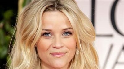 ريس ويذرسبون تكشف عن تفاصيل مؤلمة من علاقة مسيئة سابقة وتنتقد التدخل في حياتها