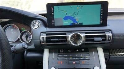 ‎احذر هذه السيارات.. أسوأ 7 أنظمة معلومات وترفيه في 2025