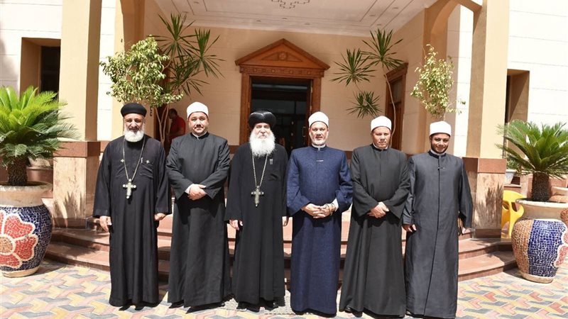 من زيارة قيادات الأوقاف