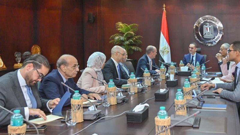 وزير الاستثمار