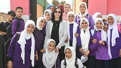  محافظ البحيرة تتفقد مدرسة الشهيد شعبان عبد المنعم خالد الإبتدائية 