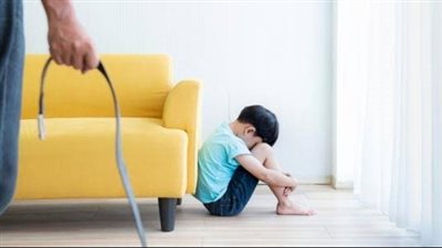 خاص| هل يوجد قانون يجرم ضرب وتعنيف الأطفال مثل الدول المتقدمة؟ محامية تُجيب