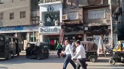 محافظ الجيزة يتفقد بولاق الدكرور والدقي سيرًا لضبط النظافة والإشغالات