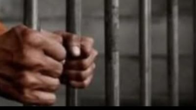 حبس 4 أشخاص وربة منزل بتهمة قتل عامل بعد استدراجه لمزرعة بالبحيرة