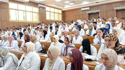 انتظام الدراسة ببرنامج الطب والجراحة بجامعة جنوب الوادي الأهلية