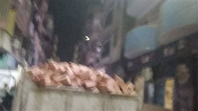 محلى نجع حمادى يتصدي فجرا لحالة بناء المخالف في قنا | صور 