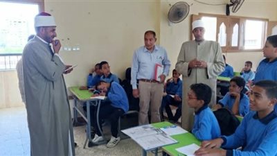 متابعة ميدانية لرئيس منطقة السويس الأزهرية لضمان الانضباط الدراسي بالمعاهد