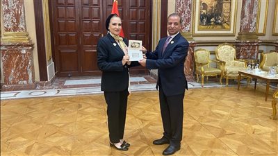 رانيا عز الدين بعد تسلم كارنيه العضوية: التمكين السياسي للمرأة أبرز أولوياتي