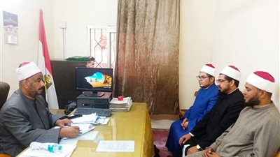 أوقاف الجيزة تجري مقابلات الأئمة المرشحين لأداء المجالس العلمية