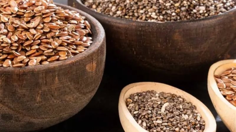 بذور الكتان والشيا