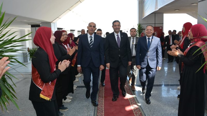 جامعة دمياط تستضيف