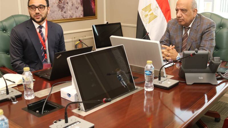 جانب من اللقاء