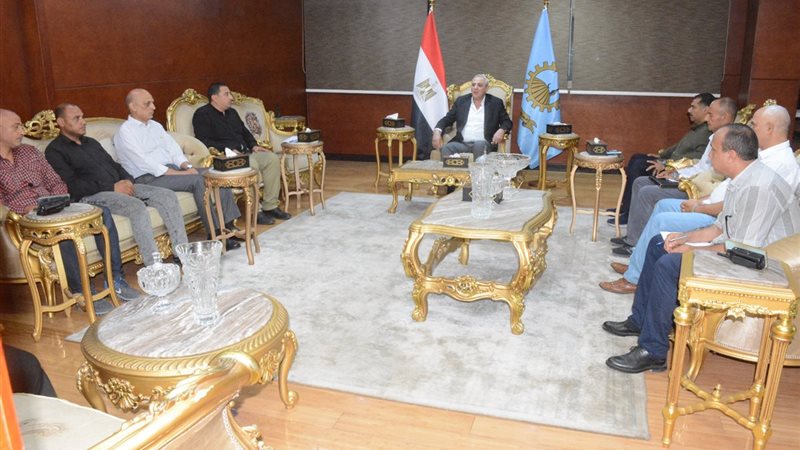 محافظ الغربية