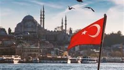 بسبب الإساءة للإسلام.. تركيا تسجن كوميديان ومغني راب بعد إلقاء نكتة