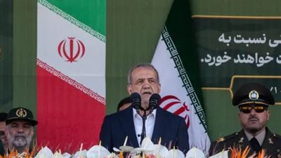 الرئيس الإيراني يصل إلى الأمم المتحدة سعياً لتجنب المزيد من العقوبات