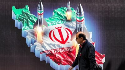 أستاذ دراسات إيرانية: طهران تواجه الضغوط الغربية بخطى ثابتة نحو آسيا 