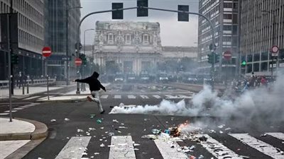 انتفاضة في إيطاليا لدعم غزة.. ماذا حدث؟ (فيديو وصور)