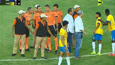 مدرب الإسماعيلي عبد الله الشحات يواجه خطر الايقاف 3 مباريات بعد الاعتراض إنبي