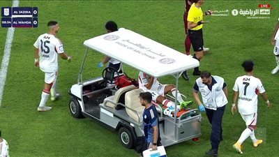 إصابة قوية لمحمد النني وخروجه مبكرًا في قمة الجزيرة والوحدة 