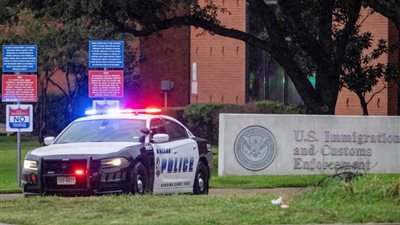 كُتب على الرصاص: 