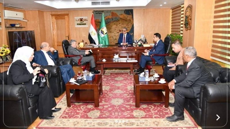 لقاء محافظ الفيوم