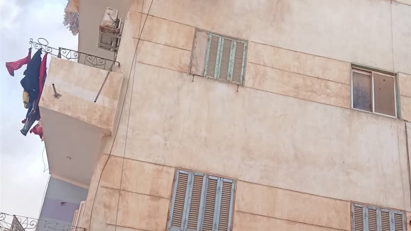 جانب من الحريق