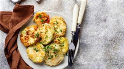 طريقة عمل عجة الكوسا بالفرن للرجيم فطور صحي ولذيذ 	