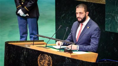 سوريا عادت من جديد.. وزير خارجية الشرع يحتفل بكلمة الرئيس في الأمم المتحدة 