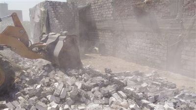 إزالة 51 حالة تعدي واسترداد أكثر 2 فدان و5 آلاف متر مربع في أسيوط