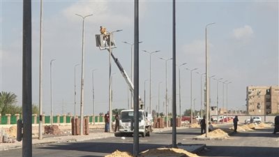 محافظ الغربية يتابع جهود الوحدات المحلية في صيانة أعمدة الإنارة 