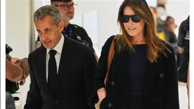 بتهمة التآمر مع ليبيا.. اللحظات الأولي لـ نيكولا ساركوزي خلال توجهه للسجن 