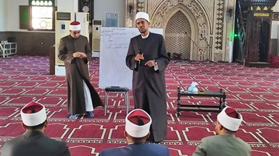 استمرار الدورة التدريبية لإعداد جيل متميز من الأئمة بمديرية أوقاف السويس