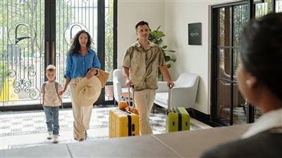 كيف تؤمن غرفتك الفندقية؟ خطوات بسيطة تحميك من المخاطر