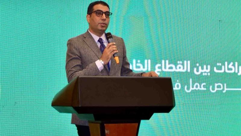 الدكتور هشام أبو
