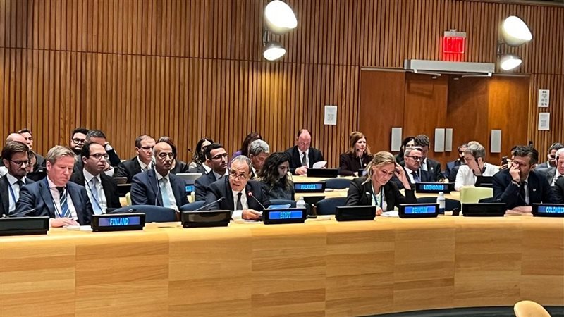 وزير الخارجية خلال