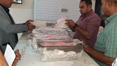 تموين السويس تحرر 81 محضرا متنوعا في حملات رقابية علي الأسواق والمحال التجارية