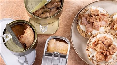 فوائد التونة المعلبة وكيفية جعلها جزءًا من نظامك الغذائي الصحي