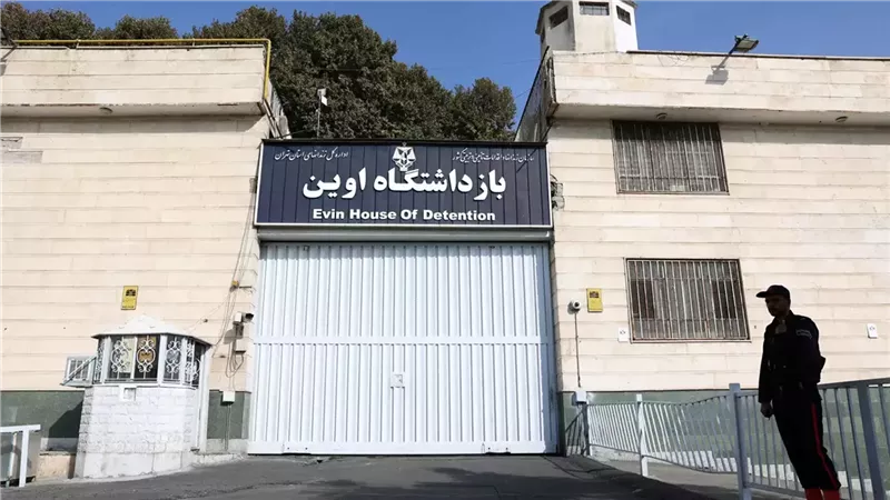 فرنسا تسقط قضيتها