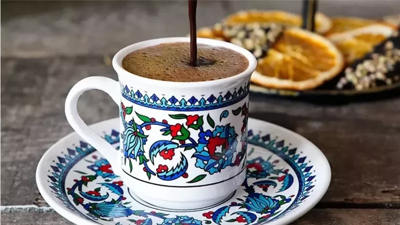 كيف تؤثر القهوة على