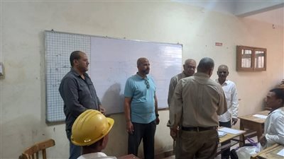 مدرسة فرشوط الصناعية نموذج متميز للتعليم الفني وربطه بسوق العمل «صور»