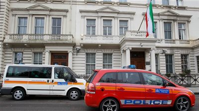 إيران تستدعي سفراءها لدى بريطانيا وفرنسا وألمانيا للتشاور