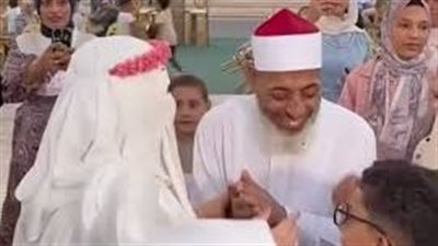 أب كفيف يشارك في فرح ابنته:رؤية القلب تتجاوز حدود البصر