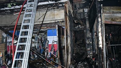 محافظ بورسعيد يوجه بصرف تعويضات عاجلة لمتضرري حريق حي العرب